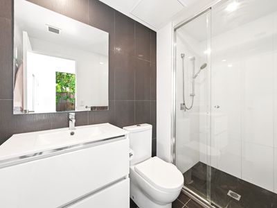 19 / 11 Rolleston Street, Keperra