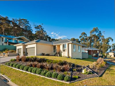 24 The Crest, Merimbula