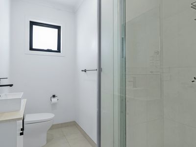 2 / 10 Beaumont Parade, West Footscray