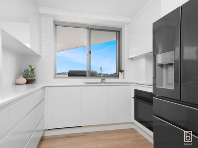 9 / 11-13 Ocean Parade, The Entrance