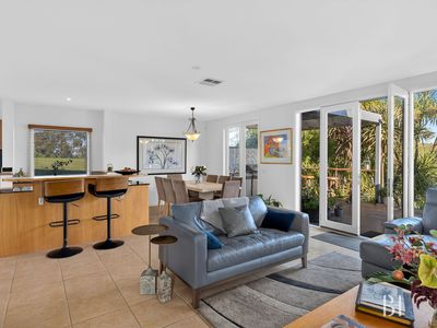 5 Ironbark Court, Hidden Valley