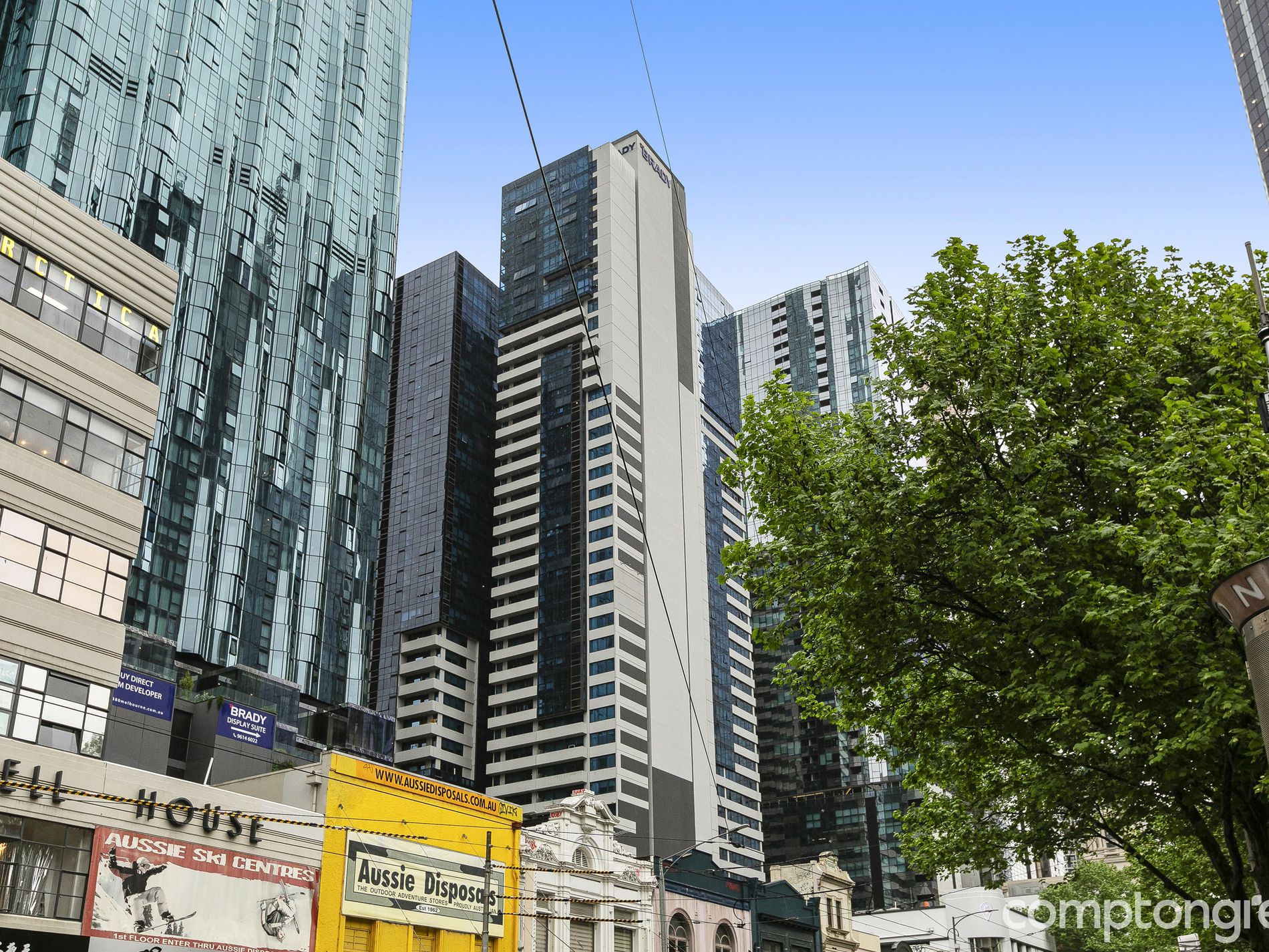 2501 / 8 Sutherland Street, Melbourne