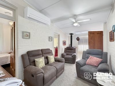 24 Wellington Street, Geurie