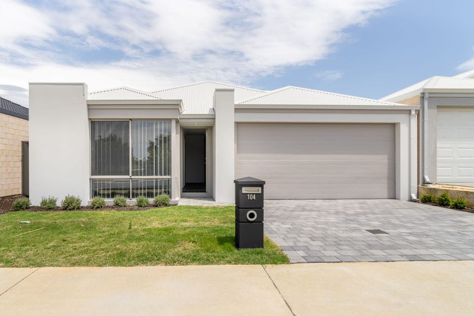 104 McDonald Rd, Baldivis