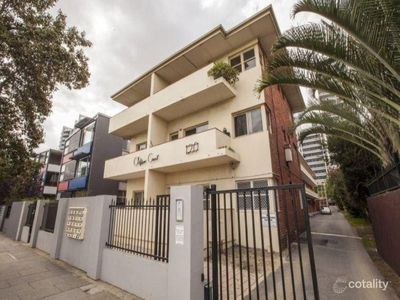 3 / 120 Terrace Road, Perth