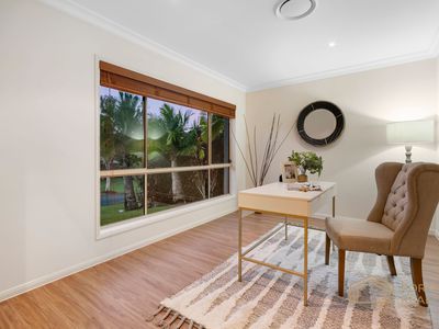 4 SLIPSTREAM ROAD, Coomera