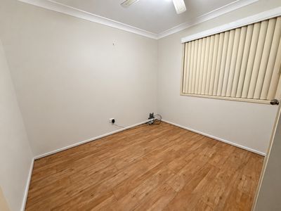 16 Malar Crescent, Booie