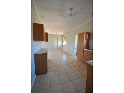 8A Weaver Place, South Hedland
