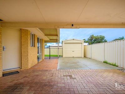 6B Monclair Ct, Meadow Springs