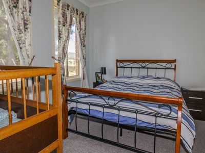 8251 Channel Highway, Cradoc