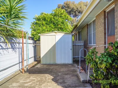 3 / 7 Roberts Avenue, Horsham
