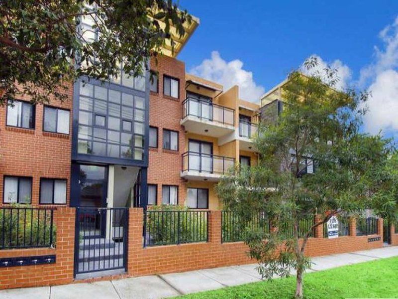 8 Water Street, Strathfield South