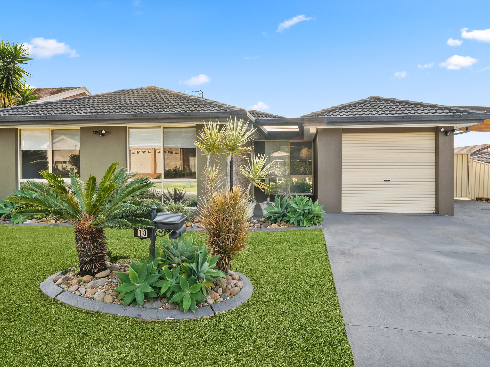 18 Hazelton Street, Albion Park