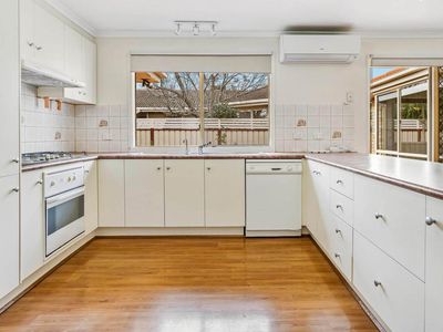 47 Moffatt Crescent, Hoppers Crossing