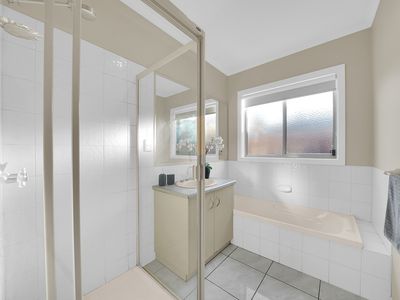 17-19 Michael Court, Grovedale