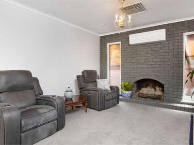 1 Kingfisher Court, Mildura