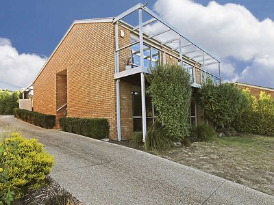 2 / 38 Wandana Drive, Wandana Heights