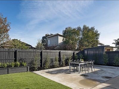 59 Leinster Grove, Northcote