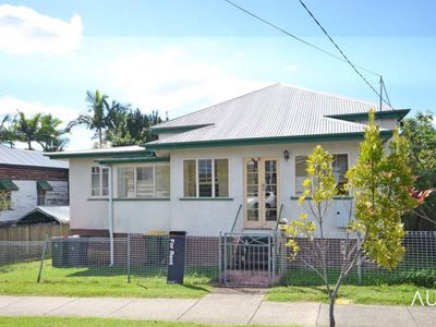 10 Vanda Street, Woolloongabba