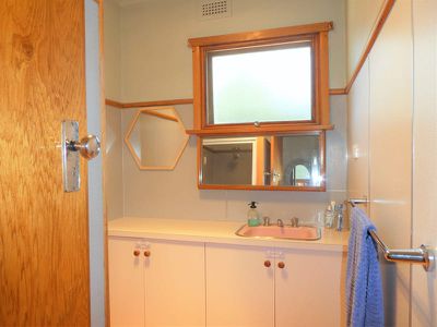 93 Livingstone St, Avenel