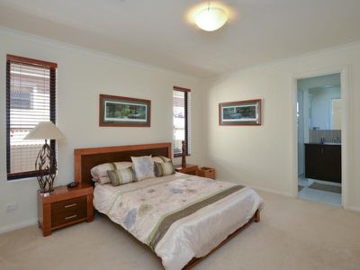 12 Purna Place, Hannans