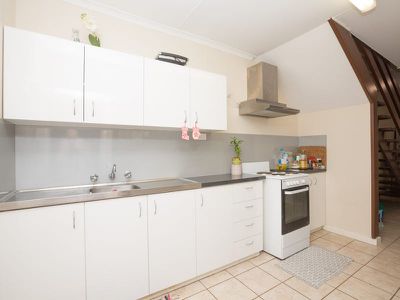 7 Peter Way, South Hedland