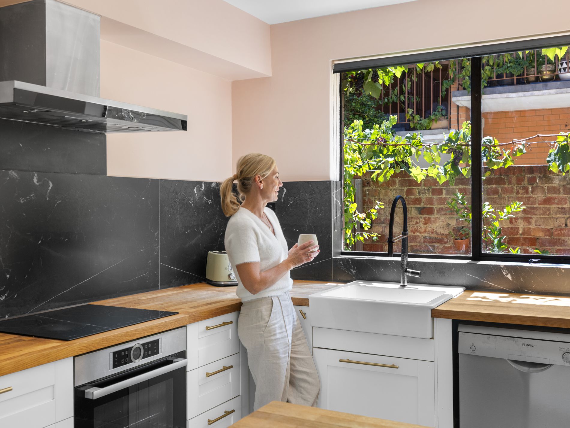 2 / 70 Droop Street, Footscray