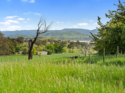 1511 Lake Road, Bethanga