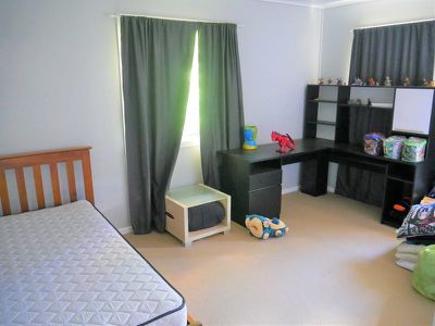 76 Walter Road, Kingaroy