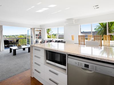 52 Chelsea View Drive, Chatswood