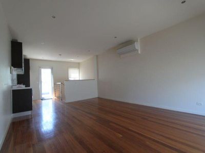 22 Mary Street, North Melbourne