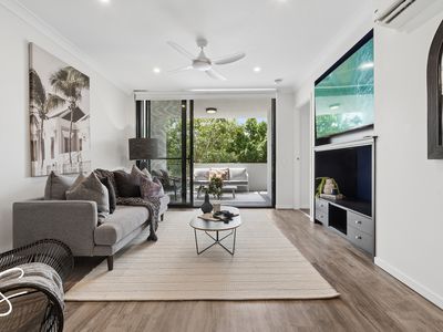 2105 / 18 Comer Street, Coopers Plains