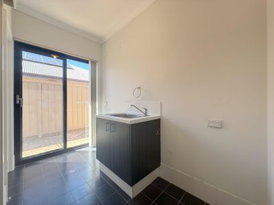 6 Wimbridge Road, Wattle Grove