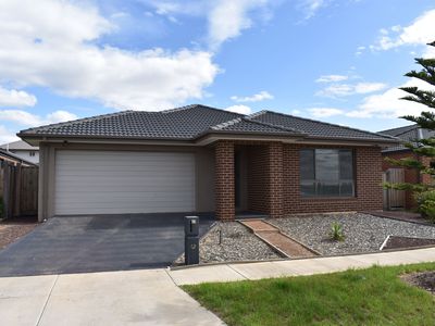 47 Bondi Parade, Point Cook