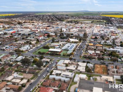 1-3 / 5 Smith Street, Horsham