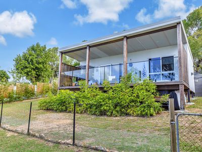 48 Blackcurrant Drive, Hideaway Bay