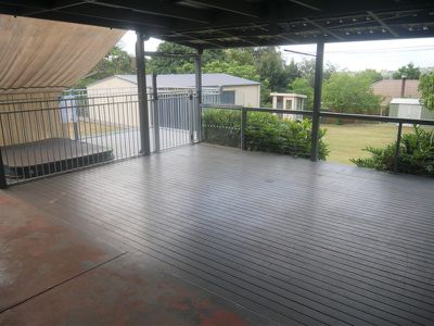 98-100 Moore Street, Kingaroy