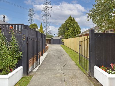 3 Kingsgate Place, Burnside