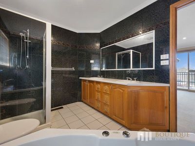 4 / 26 Victoria Avenue, Springvale