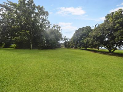 717 Old Tully Road, Djarawong
