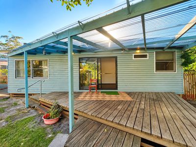 5 Field Street, Narooma