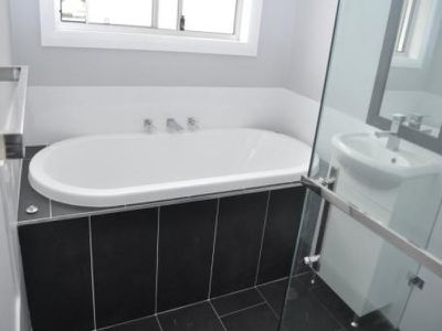 12A Joan Avenue, Warilla