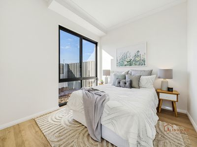 47 GOLF ROAD, Parkwood