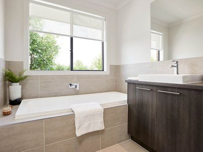2004 Aravalli Crescent, Clyde North