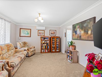 11 St Lawrence Avenue, Blue Haven