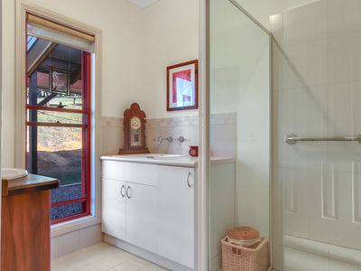 83 Rainforest Parkway, Narooma
