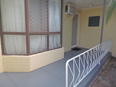60 Hepburn Way, Balga