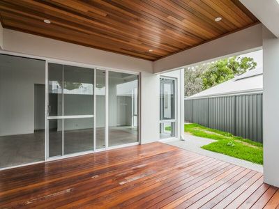 14A Norco Way, Bayswater