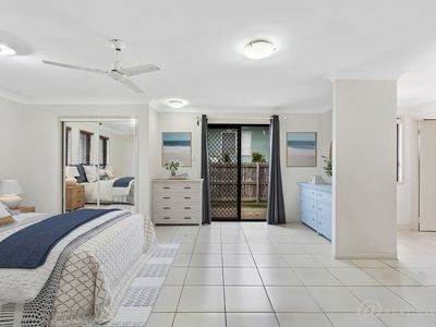 86 Amalfi Drive, Zilzie