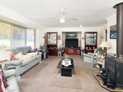 136-138 Drover Crescent, Jimboomba